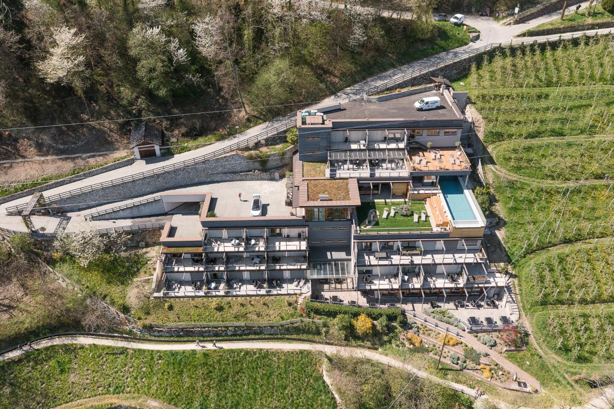 Aqualis Aparthotel