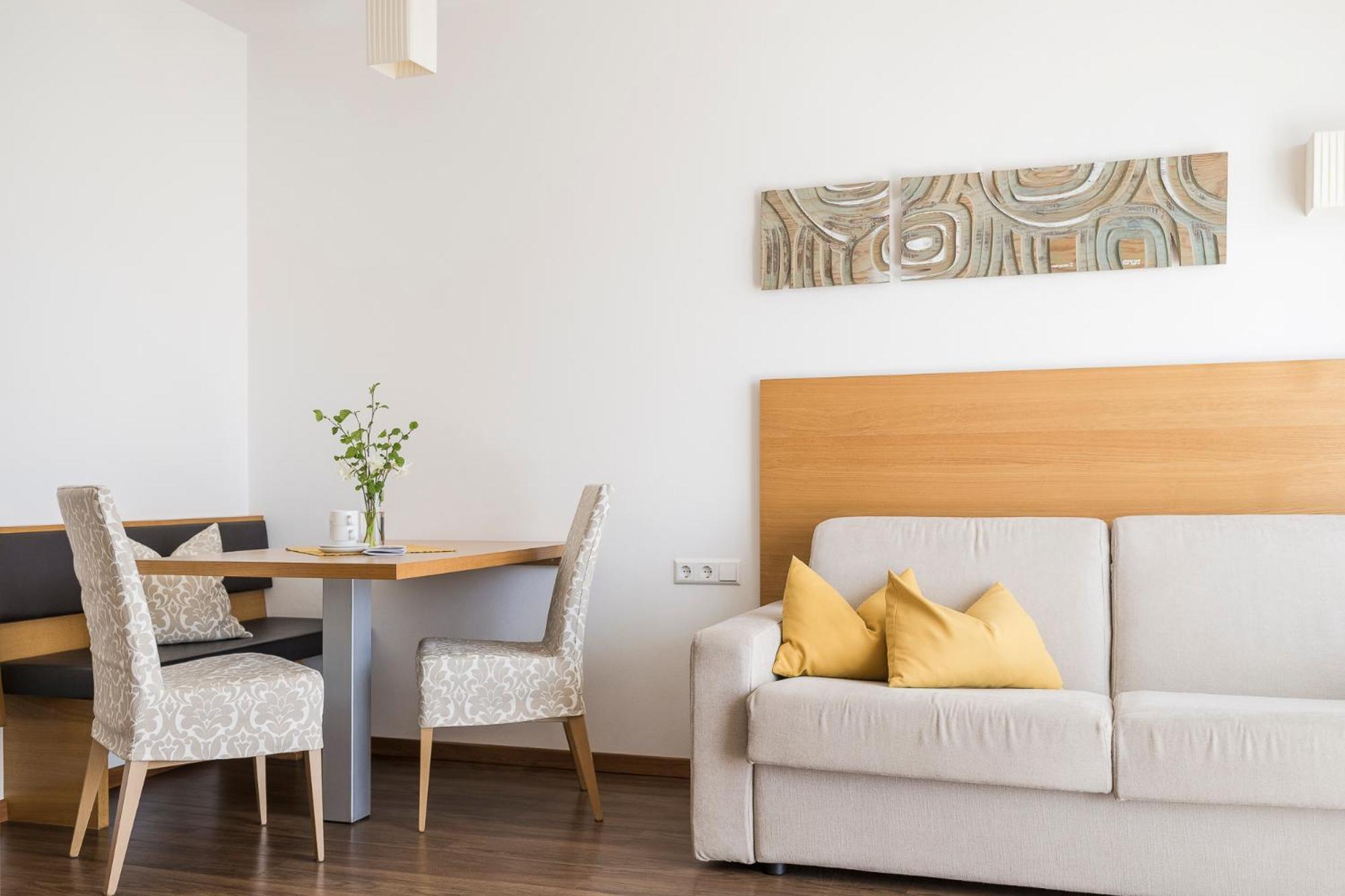 Aqualis Aparthotel Marling