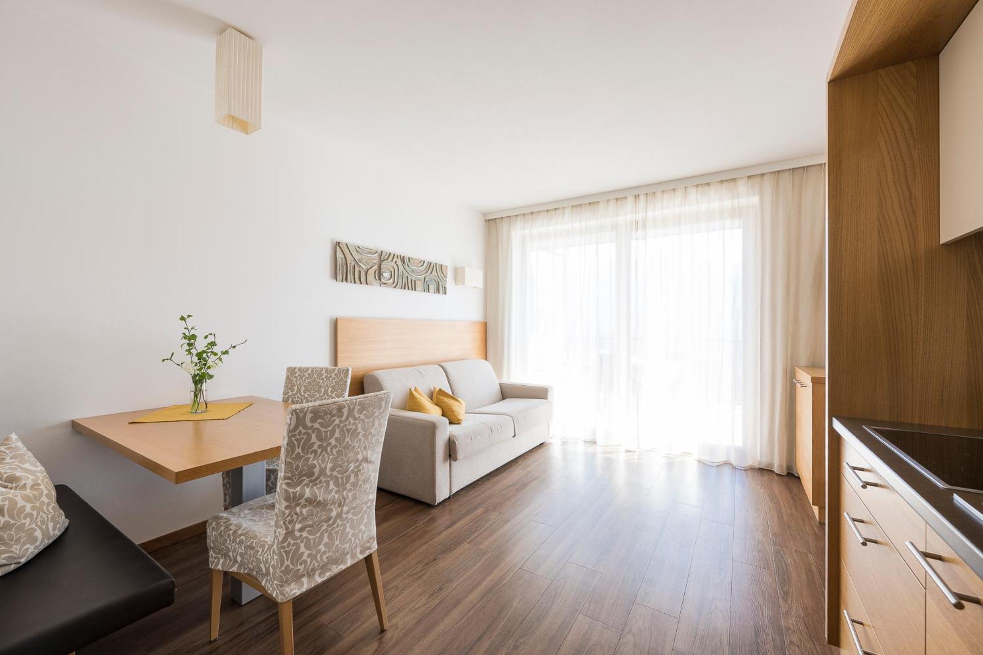 Aparthotel Aqualis Marling